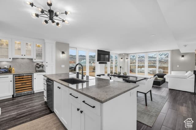 230 E BROADWAY #1209